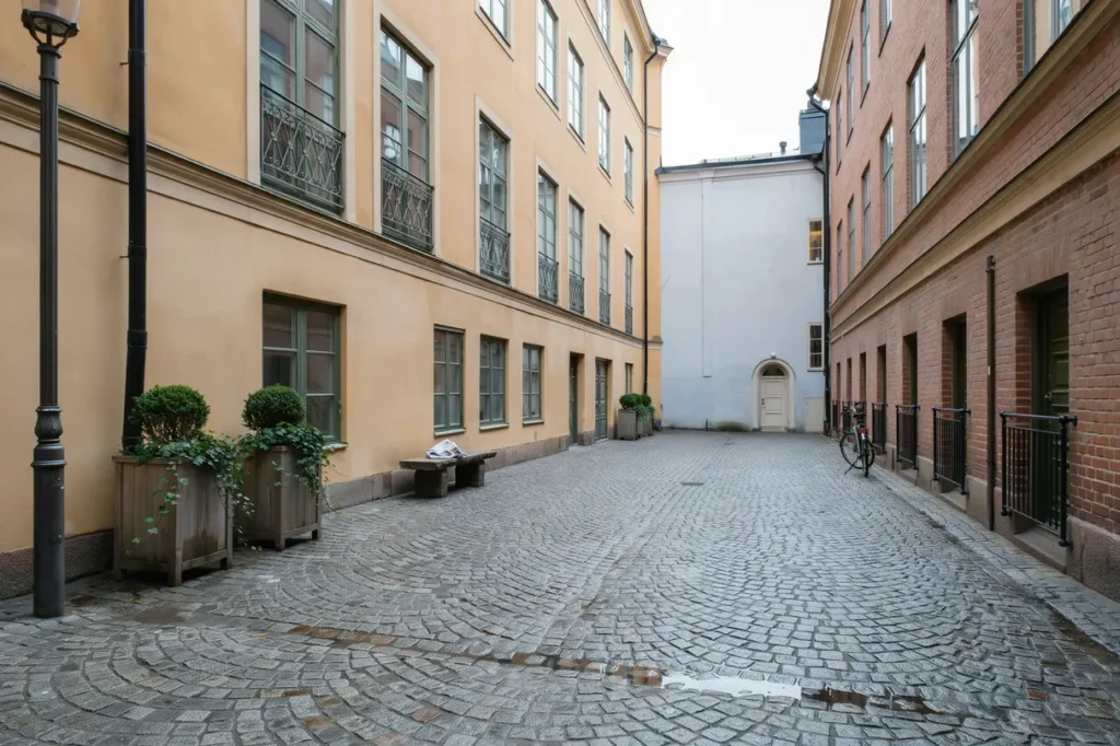 oml ggning av kullerstensg rd vid bostadsr ttsf rening p s dermalm